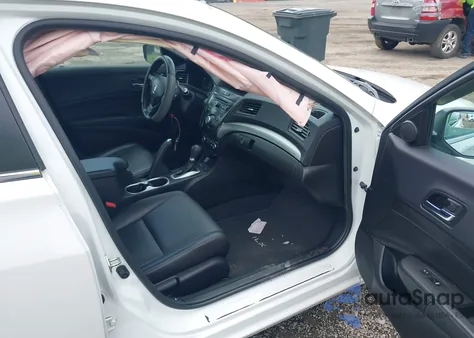 2018 Acura Ilx Acurawatch Plus Package из США, поврежденный, VIN 19UDE2F33JA006646